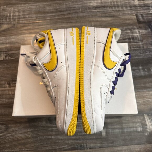 Nike Air Force 1 Low Retro QS Kobe Bryant Lakers Home Size 8 main image 4